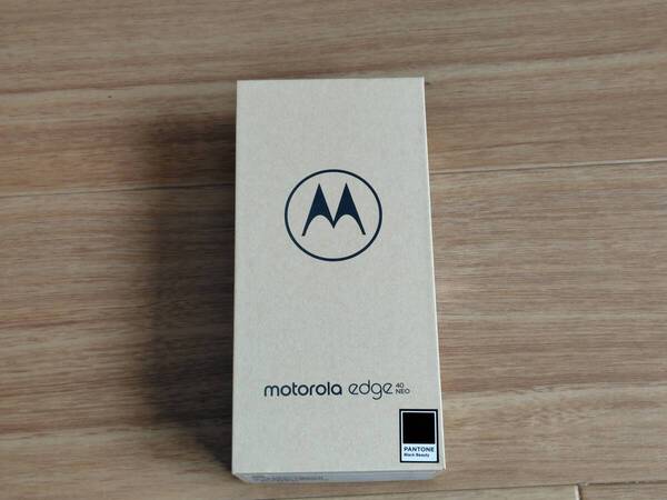 【新品】motorola edge 40 neo (ブラック色) SIMフリー おまけ付き