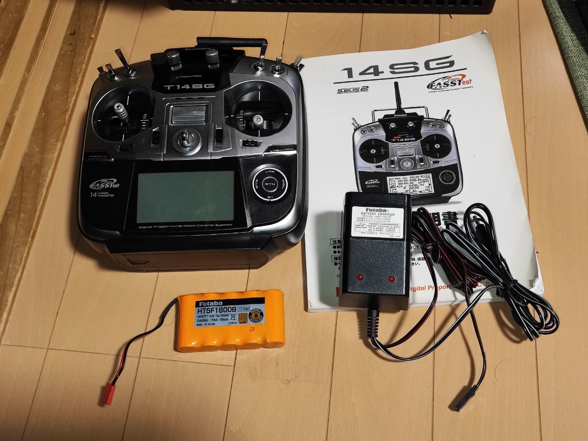 Yahoo!オークション -「futaba 14sg」(送信機) (プロポ)の落札 Yahoo!オークション -「futaba 14sg」(送信機) (プロポ)の落札
