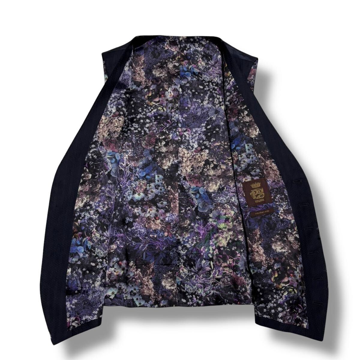 極美品 Paul Smith COLLECTION『溢れ出す高級感』ポールスミスコレクション スーツ 3ピース セットアップ Lサイズ 裏地花柄 ネイビー 極美品 Paul Smith COLLECTION『溢れ出す高級感』ポールスミスコレクション スーツ 3ピース セットアップ Lサイズ 裏地花柄 ネイビー