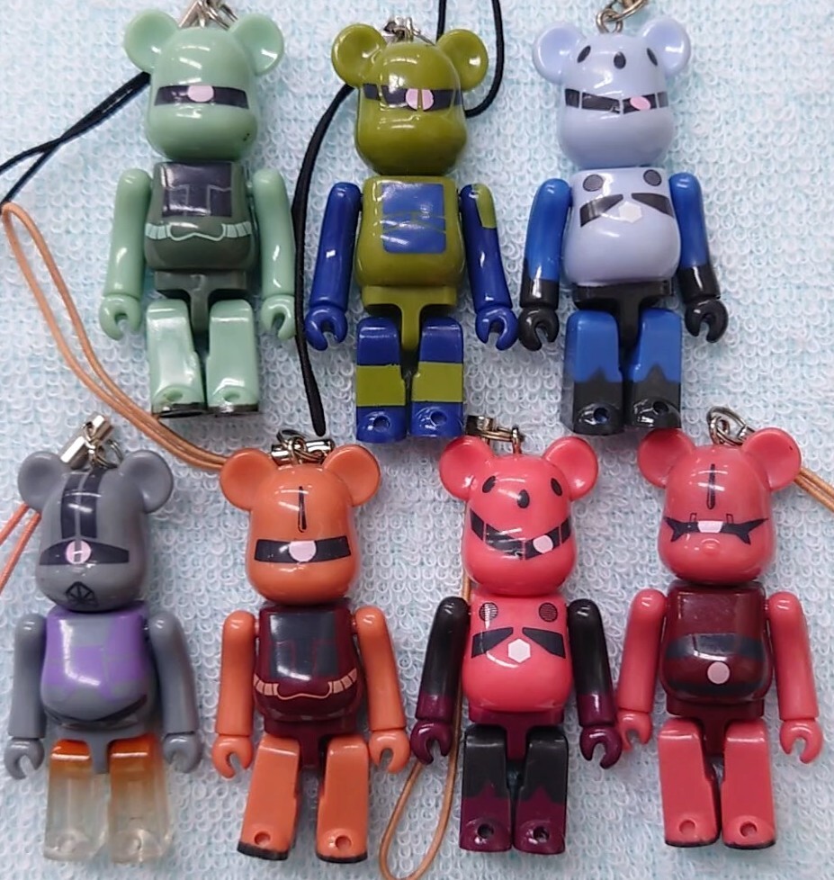 Yahoo!オークション -「ペプシ ガンダム ベアブリック」の落札 Yahoo!オークション -「ペプシ ガンダム ベアブリック」の落札