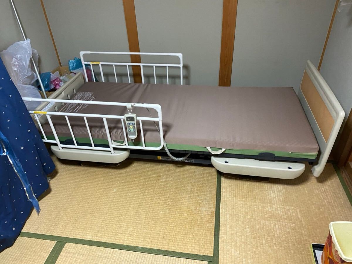 Yahoo!オークション -「パラマウントベッド 3モーター」の落札 Yahoo!オークション -「パラマウントベッド 3モーター」の落札