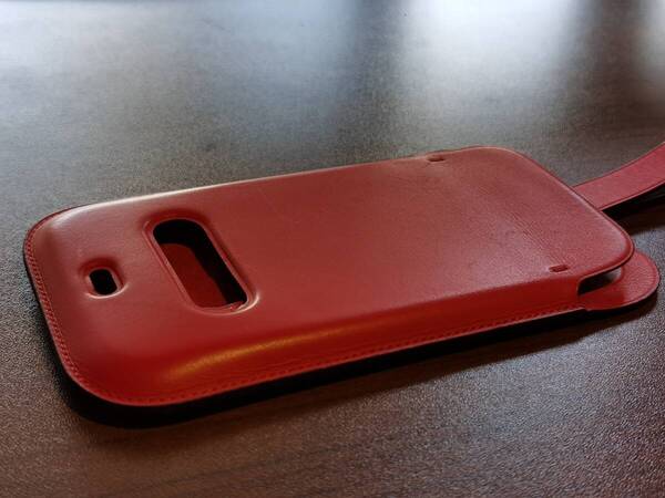 Apple純正 iPhone12mini Leather Sleeve with MagSeafe レザースリーブケース (PRODUCTS)RED 赤