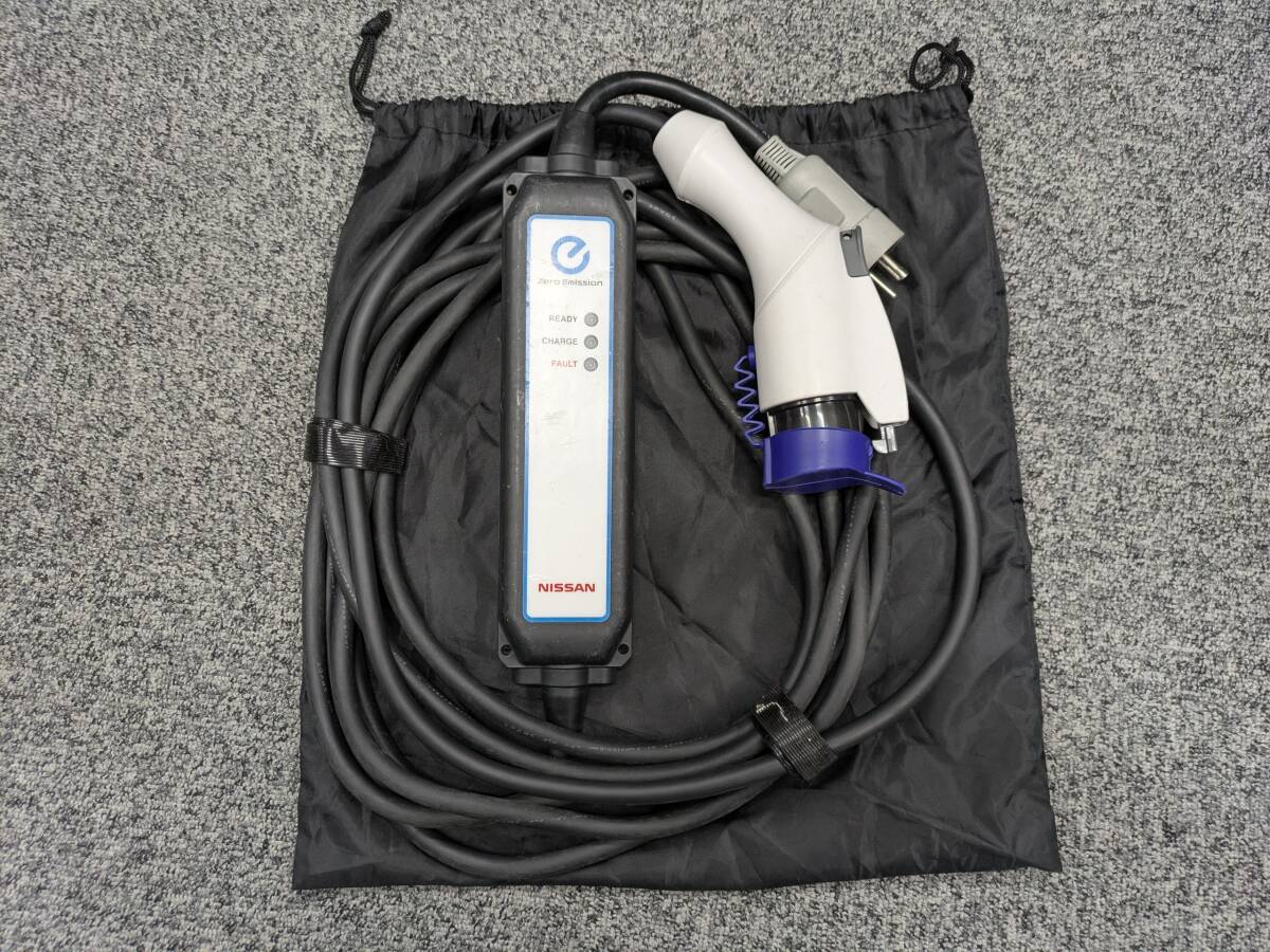 Yahoo!オークション -「日産 リーフ 充電器」の落札相場・落札価格 Yahoo!オークション -「日産 リーフ 充電器」の落札相場・落札価格