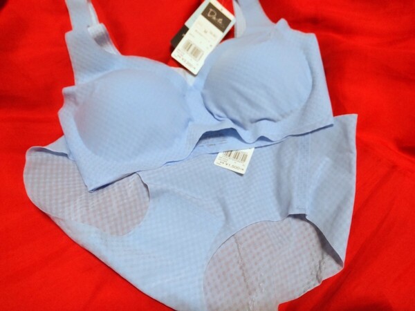 ☆即決ワコール/ウィング「Date.」フィットトップとショーツ/Mセット/MB1050とMF2050/薄青BU/吸汗速乾☆
