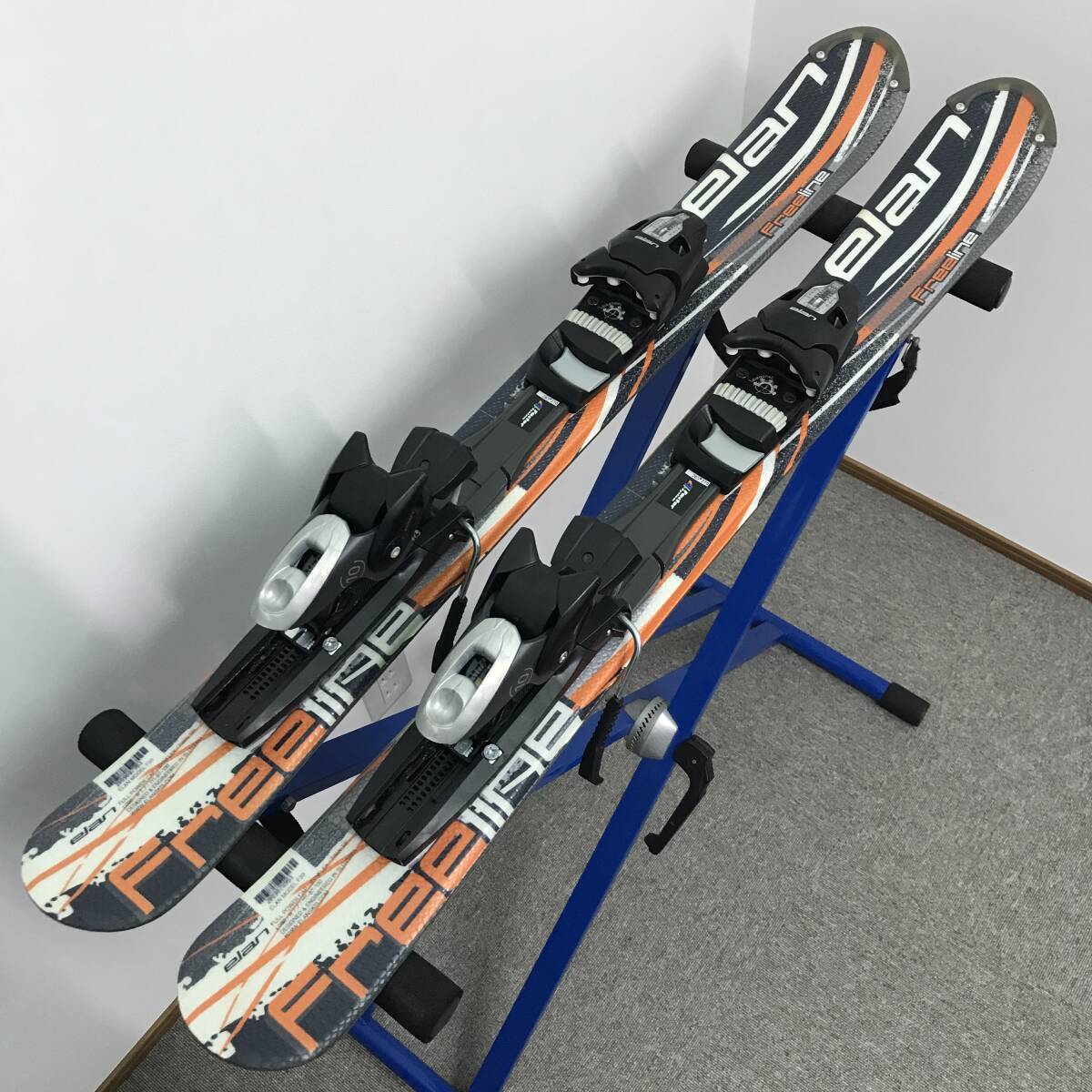 Yahoo!オークション -「(新品 未使用 美品)」(スキーボード) (板 Yahoo!オークション -「(新品 未使用 美品)」(スキーボード) (板