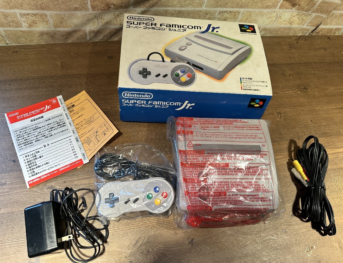 Yahoo!オークション -「スーパーファミコンjr コントローラー Yahoo!オークション -「スーパーファミコンjr コントローラー