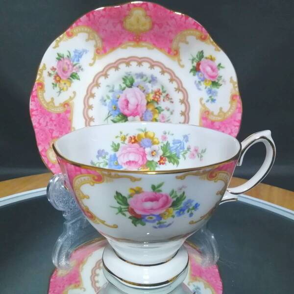 未使用◇自宅保管 ロイヤルアルバート レディカーライル カップ&ソーサー ROYAL ALBERT ※追加出品予定あり