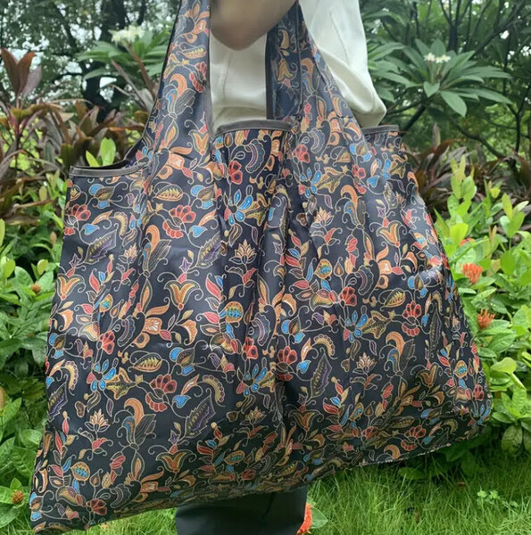 ■新品■エコバッグ【ナッツ】大容量 コンパクト 簡単 かわいい 便利 ショッピングバッグ
