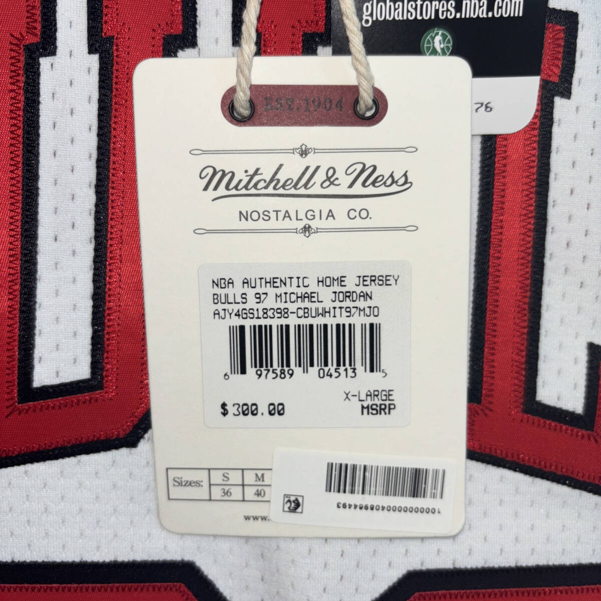 Mitchell And Ness Michael Jordan 23 Chicago Bulls Home Jersey 1997-98 Men 48 XL 海外 即決 Mitchell And Ness Michael Jordan 23 Chicago Bulls Home Jersey 1997-98 Men 48 XL 海外 即決