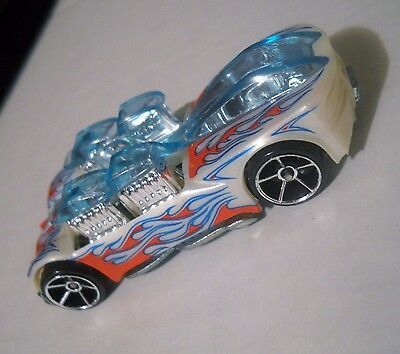LOOSE 2007 Hot Wheels MYSTERY CARS * WHAT-4-2 * WHITE & BLUE VARIANT 海外 即決