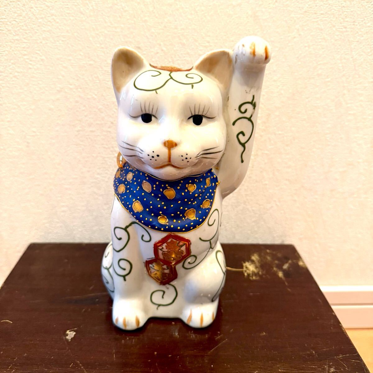 Yahoo!オークション -「伊万里焼 招き猫」(日本の陶磁) (陶芸)の Yahoo!オークション -「伊万里焼 招き猫」(日本の陶磁) (陶芸)の