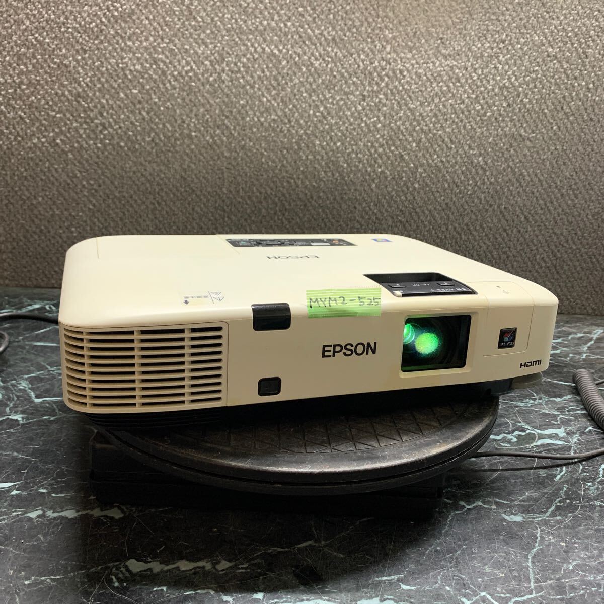 Yahoo!オークション -「epson eb-1915」(プロジェクター) (映像 Yahoo!オークション -「epson eb-1915」(プロジェクター) (映像