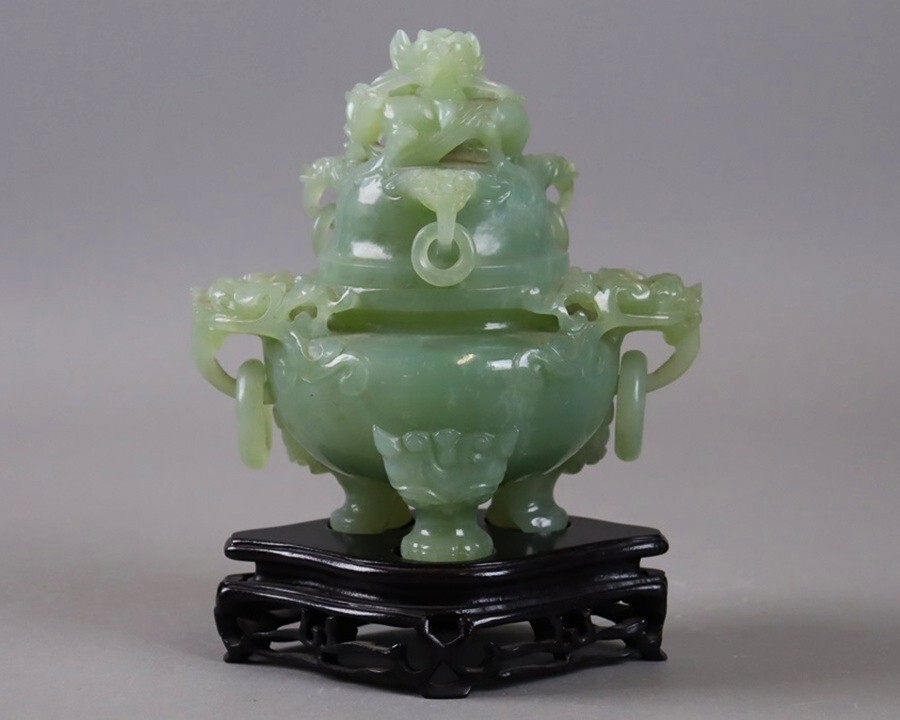 Yahoo!オークション -「翡翠 龍 置物」(彫刻、オブジェ) (美術品 Yahoo!オークション -「翡翠 龍 置物」(彫刻、オブジェ) (美術品