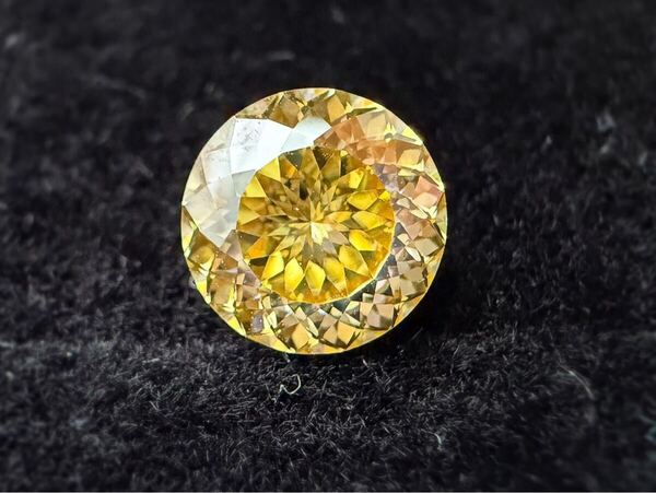 モアサナイト レモンイエロー 1.0CT 6.5mm ロシアンカット ルース