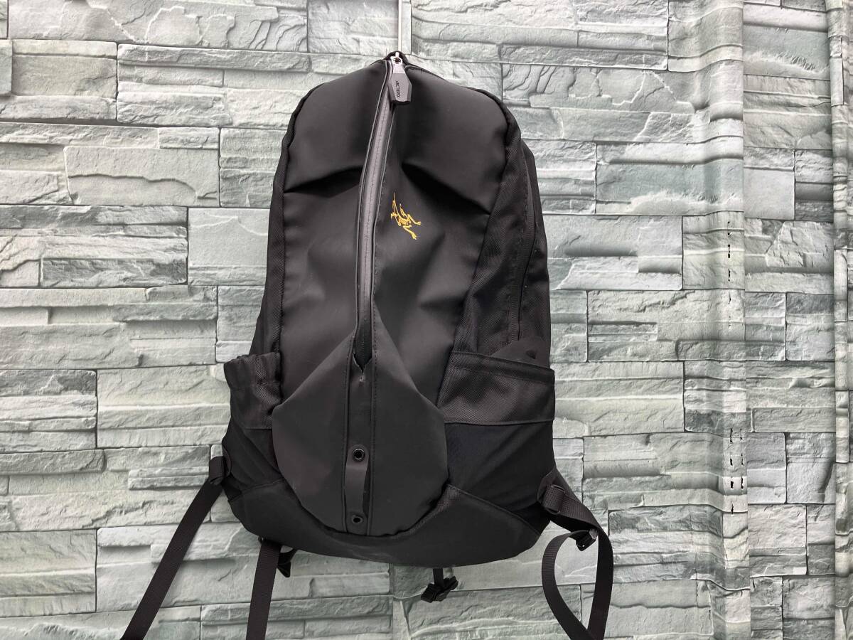 アークテリクス　ARC'TERYX　アロー22　ブラック　リュック　中古 2025年最新】Yahoo!オークション -アークテリクス リュックの