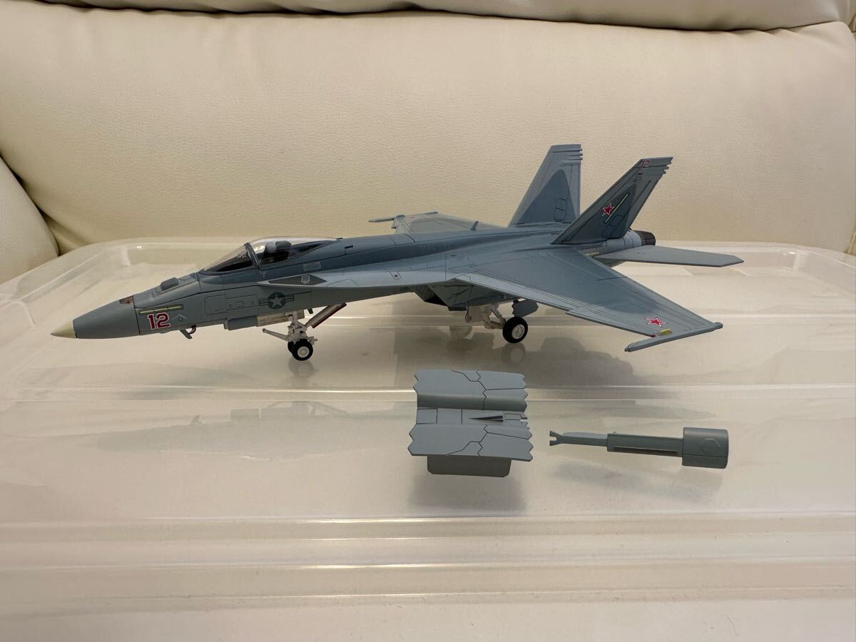 Hobby Master HA3506 - F/A-18 Hornet Diecast Model, USN VFA