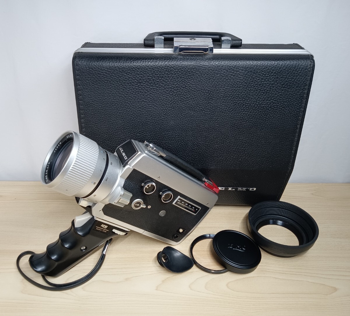 Yahoo!オークション -「elmo super 8」(8ミリ) (フィルムカメラ Yahoo!オークション -「elmo super 8」(8ミリ) (フィルムカメラ