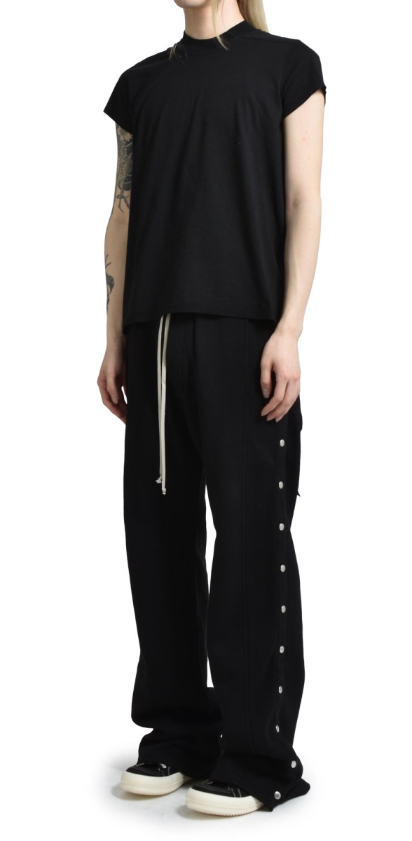 美品 Rick Owens DRKSHDW リックオウエンスダークシャドウ 24AW pusher pants プッシャーパンツ スウェット ブラック 黒 DU02D2393-F 美品 Rick Owens DRKSHDW リックオウエンスダークシャドウ 24AW pusher pants プッシャーパンツ スウェット ブラック 黒 DU02D2393-F