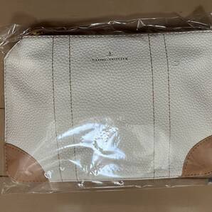 (新品・未使用) ANA(全日空) グローブトロッター(globe trotter) ビジネスクラスのアメニティ ポーチ クリーム色