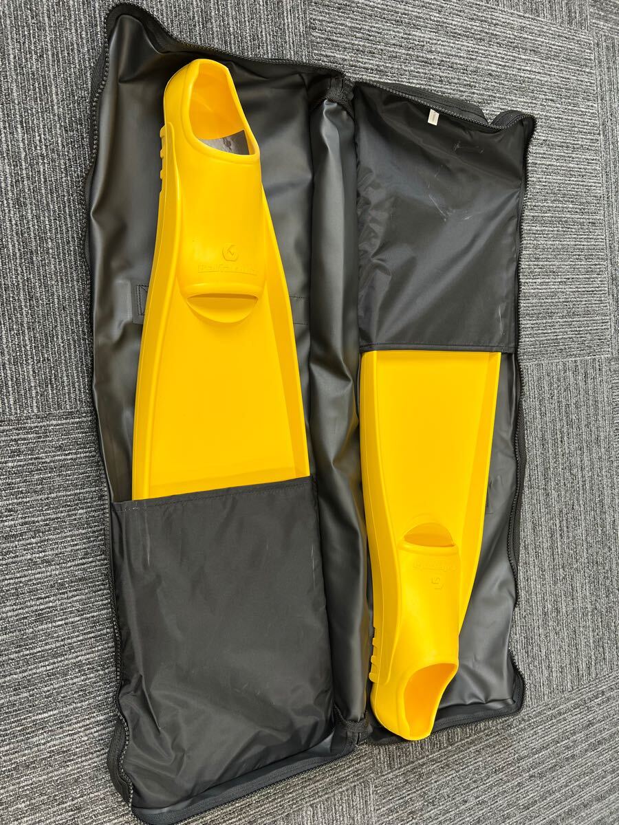 Yahoo!オークション -「バラクーダフィン」(フィン) (軽器材)の Yahoo!オークション -「バラクーダフィン」(フィン) (軽器材)の