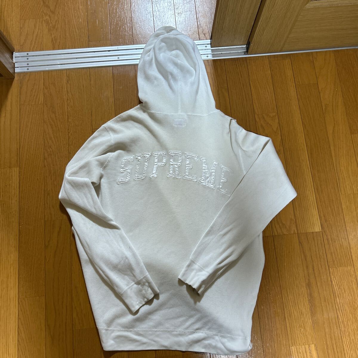 Yahoo!オークション -「supreme サーマル」(パーカ) (トップス Yahoo!オークション -「supreme サーマル」(パーカ) (トップス