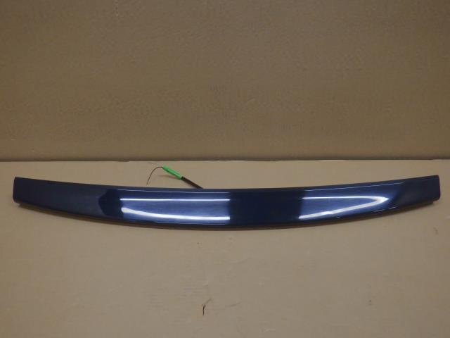 【岩手 盛岡発】中古 純正 ＣＲ－Ｚ DAA-ZF1 ハイマウントストップランプ カバー付 STANLEY P8969 ＜個人あて発送不可商品＞