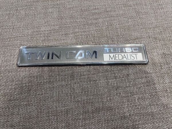 日産 ローレル メダリスト C32 TWIN CAM TURBO MEDALIST ツインカムターボ エンブレム 旧車