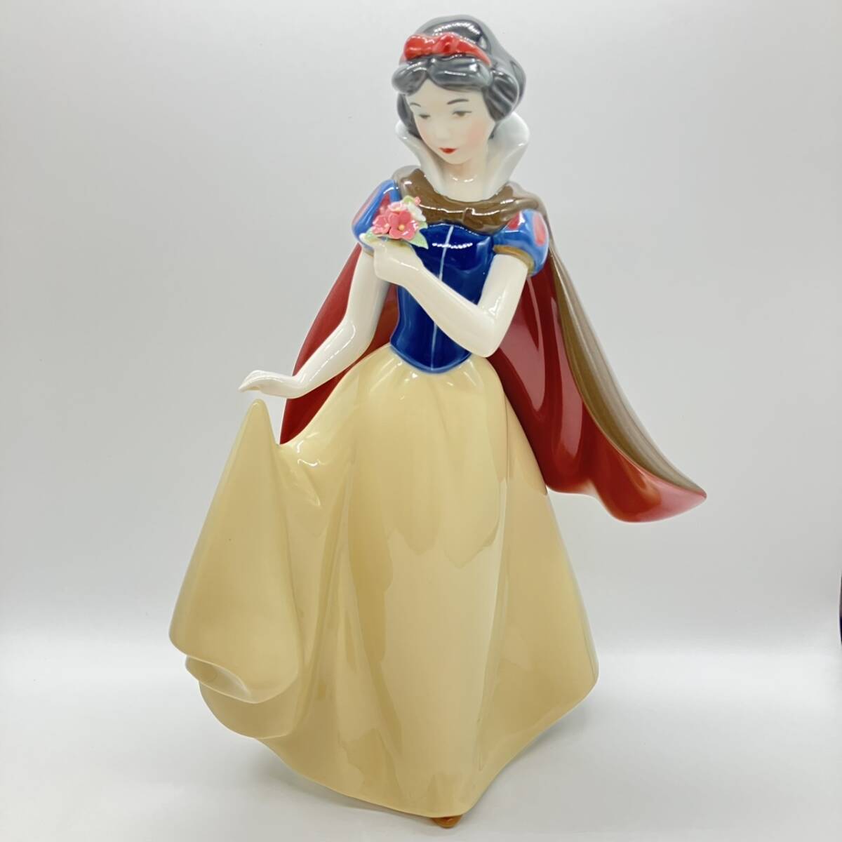 Yahoo!オークション -「リヤドロ」(陶芸) (工芸品)の落札相場 Yahoo!オークション -「リヤドロ」(陶芸) (工芸品)の落札相場