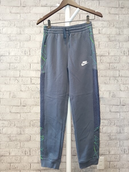 160 新品 ナイキ裏起毛 スウェットパンツ 切り替えロゴ付き グレーブルー 男の子 子供