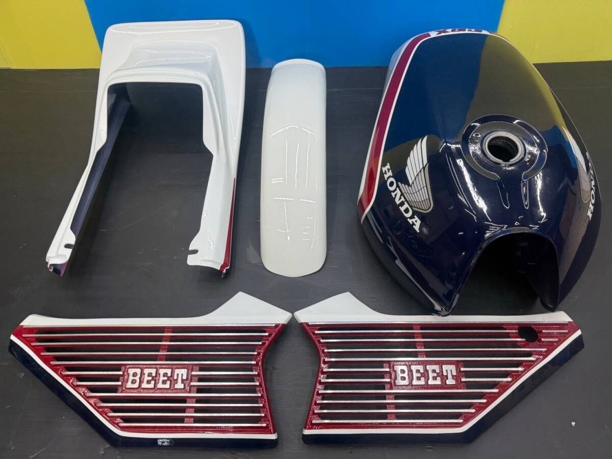 Yahoo!オークション -「cbx400f 赤白」の落札相場・落札価格 Yahoo!オークション -「cbx400f 赤白」の落札相場・落札価格