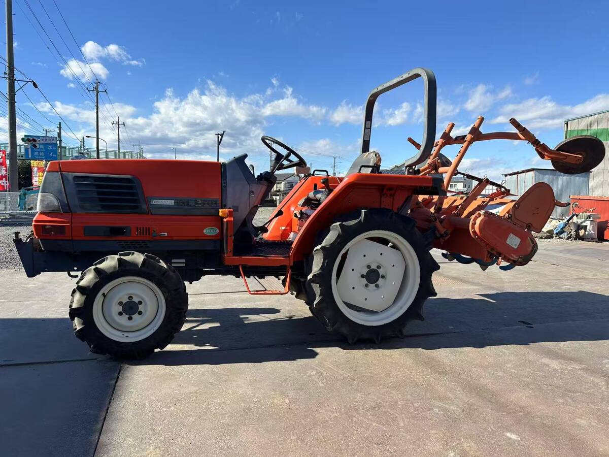 クボタ 中古トラクター GL220 新品ハンマーナイフモアMK155付