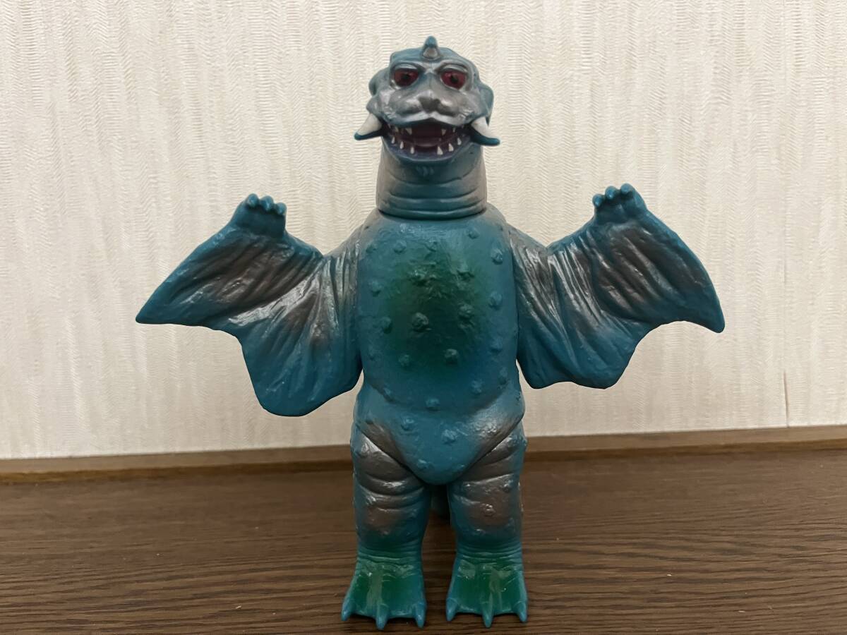 Yahoo!オークション -「大怪獣 ペギラ」の落札相場・落札価格 Yahoo!オークション -「大怪獣 ペギラ」の落札相場・落札価格