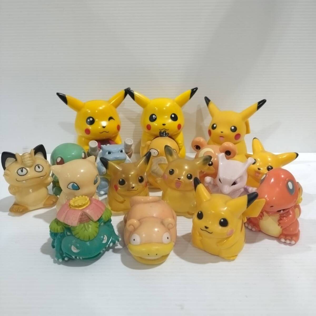 Yahoo!オークション -「ポケモン貯金箱」の落札相場・落札価格 Yahoo!オークション -「ポケモン貯金箱」の落札相場・落札価格