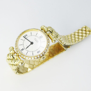 Van Cleef & Arpels Van Cleef & Arpels Classic la коллекция 18901 B1 бриллиантовая оправа Q K18YG 48.3g белый циферблат женский