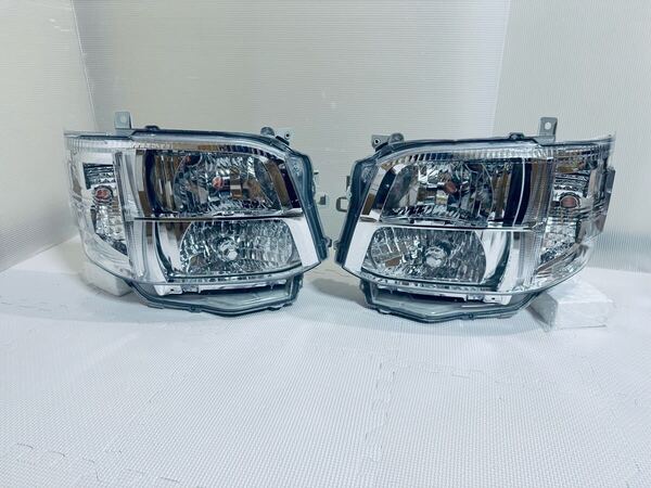 ★送料無料★ ハイエース 3型 純正仕様 HID ヘッドライト メッキ