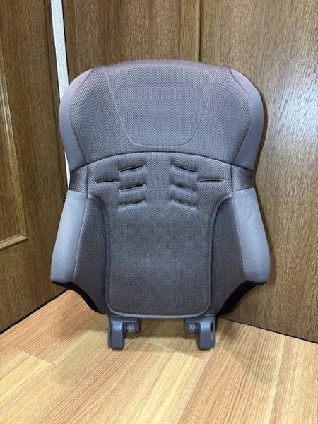 ☆ 【良品】 送料込み コンビ ジョイトリップ エアスルー GA 背もたれ部分のみ ジュニアシート ※チャイルドシート ☆
