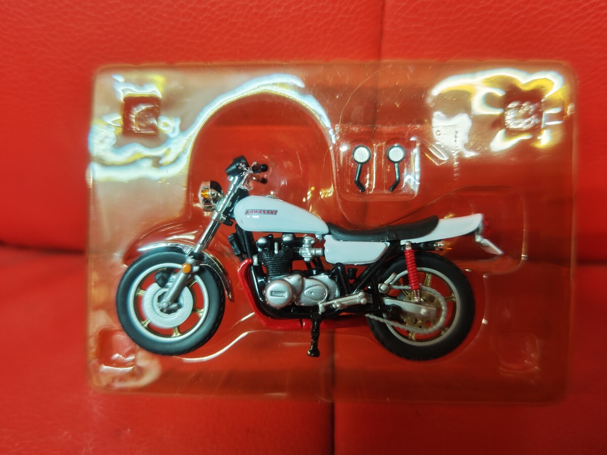 Yahoo!オークション -「z750rs z2」(オートバイ) (ミニカー)の Yahoo!オークション -「z750rs z2」(オートバイ) (ミニカー)の