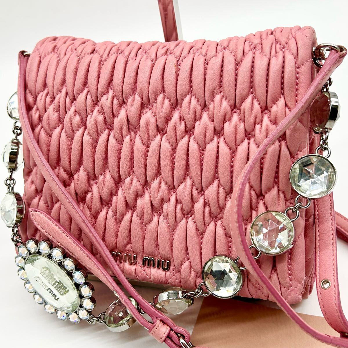 Yahoo!オークション -「miumiu ナッパクリスタル」の落札相場 Yahoo!オークション -「miumiu ナッパクリスタル」の落札相場