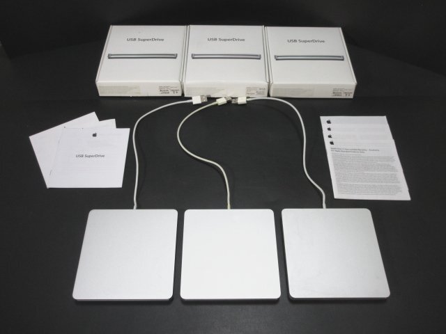 Apple PowerBook 550c 箱付フルセット、外付けCDドライブ付 Macやカメラ」のこと