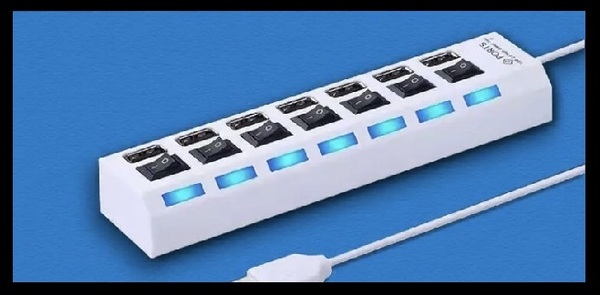 ★人気★送料無料 新品 7ポート USBハブ 白 携帯 スマホ 充電 コンピュータ 周辺機器 ネットワーク