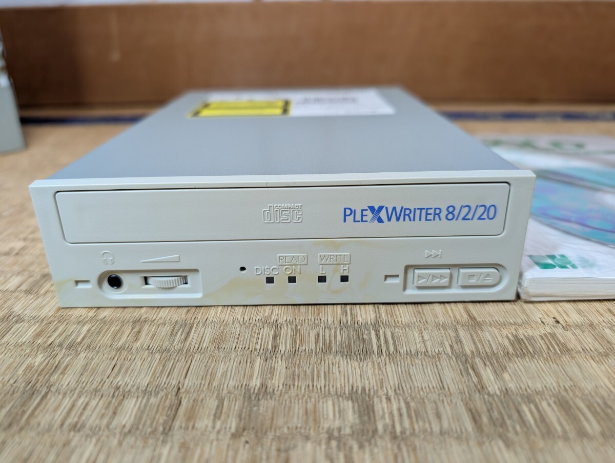 Yahoo!オークション -「plextor」(CDドライブ) (周辺機器)の落札 Yahoo!オークション -「plextor」(CDドライブ) (周辺機器)の落札