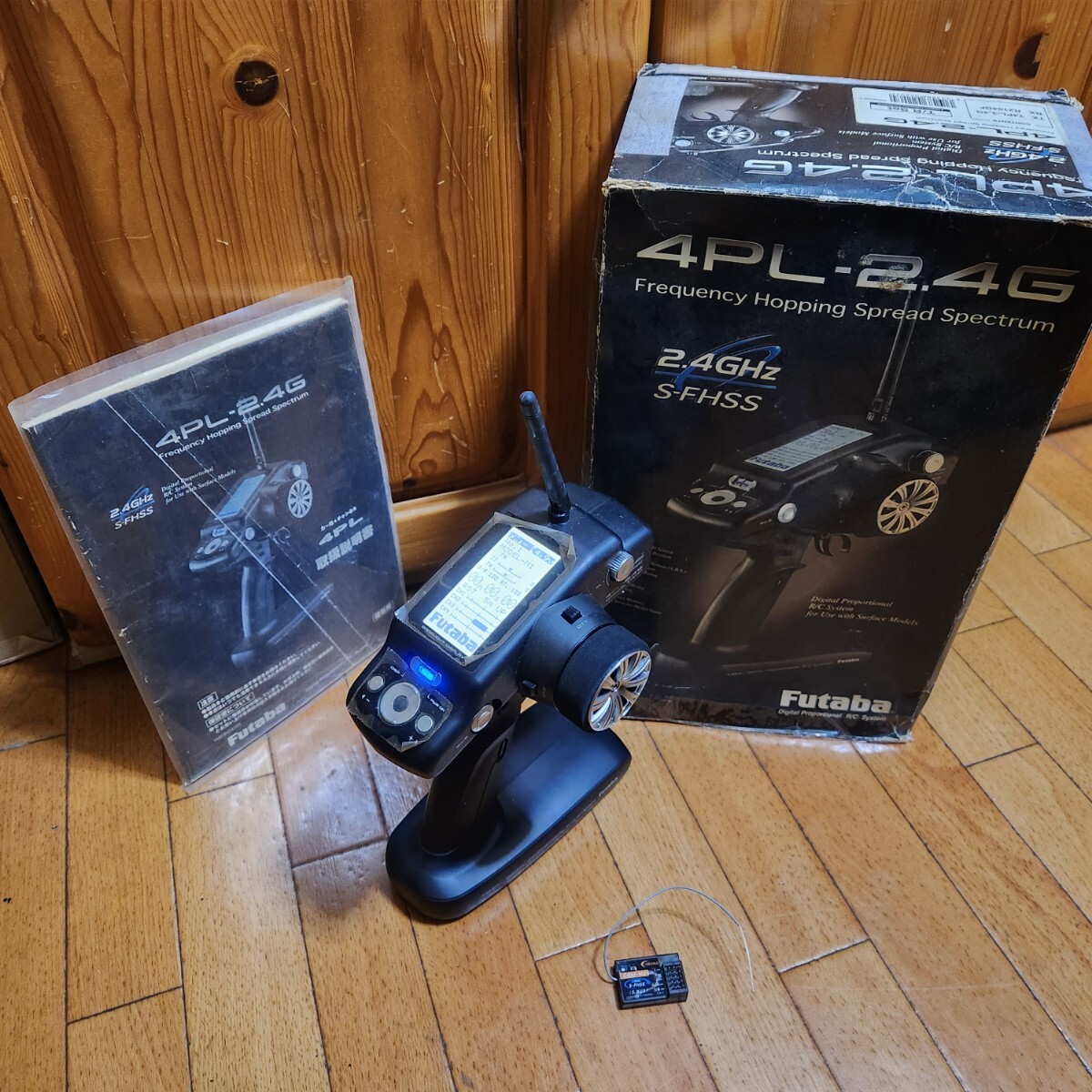 フタバ 双葉 プロポ 4PL 2.4G 送信機 受信機