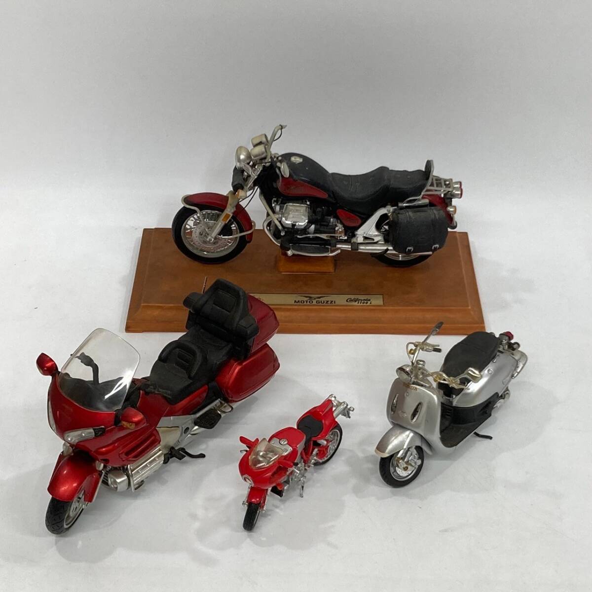 Yahoo!オークション -「newray ducati」(オートバイ) (ミニカー Yahoo!オークション -「newray ducati」(オートバイ) (ミニカー