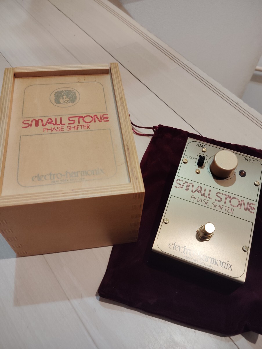 Yahoo!オークション -「small stone」(ギター) (楽器、器材)の Yahoo!オークション -「small stone」(ギター) (楽器、器材)の