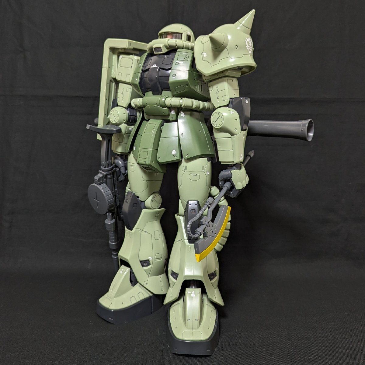 Yahoo!オークション -「メガサイズ ザク」(完成品) (ガンダム)の Yahoo!オークション -「メガサイズ ザク」(完成品) (ガンダム)の