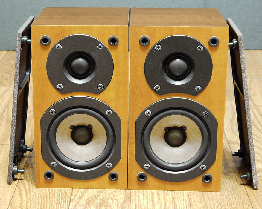 Yahoo!オークション -「d105」(ONKYO) (一般)の落札相場・落札価格 Yahoo!オークション -「d105」(ONKYO) (一般)の落札相場・落札価格