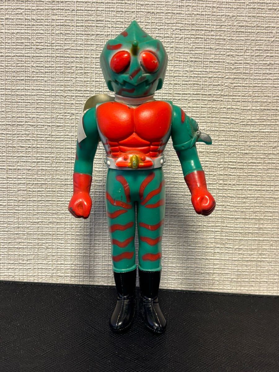Yahoo!オークション -「仮面ライダーアマゾンソフビ Yahoo!オークション -「仮面ライダーアマゾンソフビ
