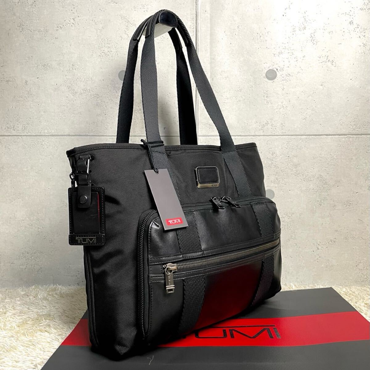 ⭐️極美品⭐️ TUMI エキスパンダブルトート ハンドバッグ ブラック Yahoo!オークション -「tumi エクスパンダブル トート」(かばん