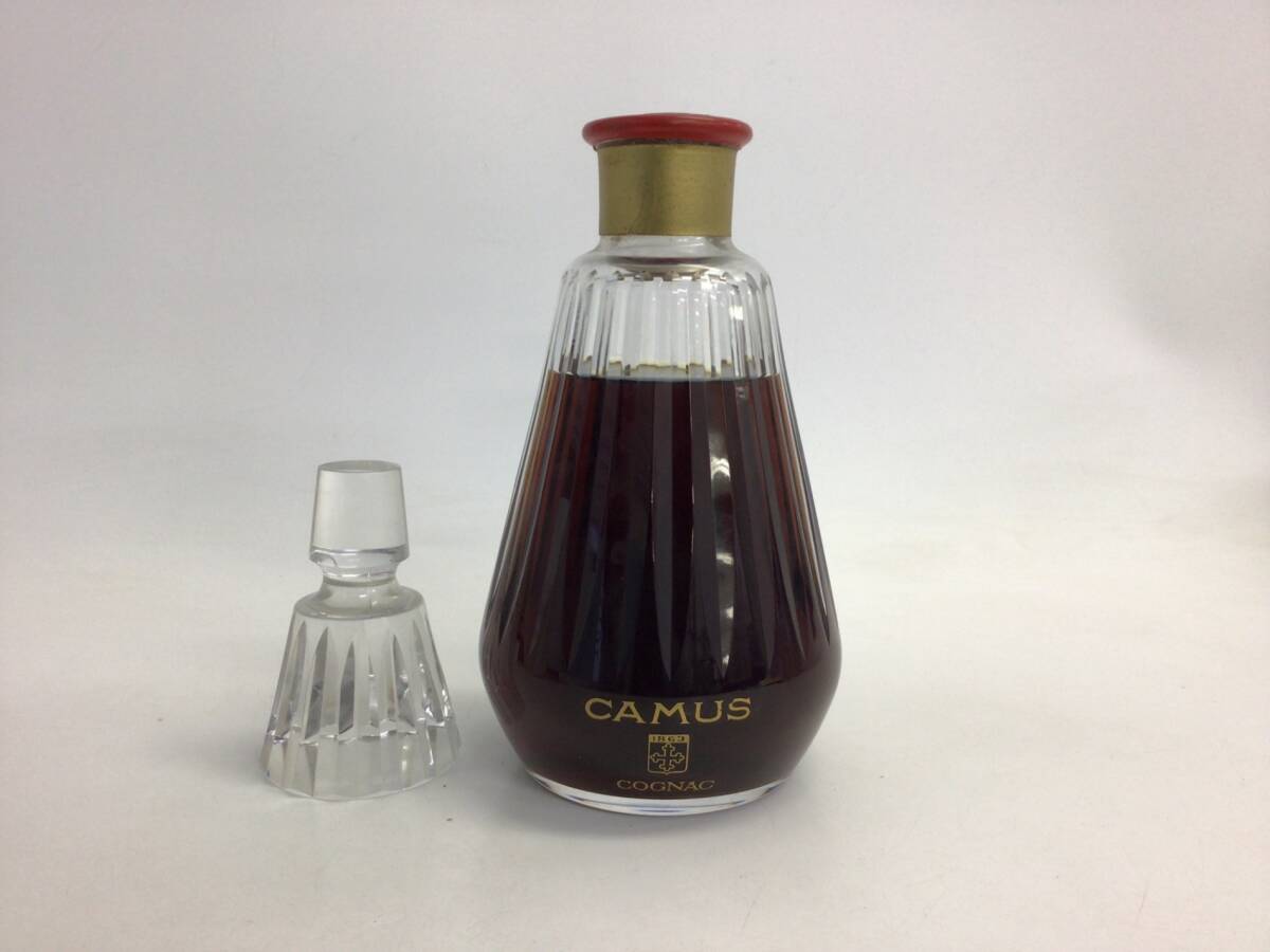 カミュ カラフェ バカラ 700mlの通販 by バイセル ラクマ店 ｜ラクマ