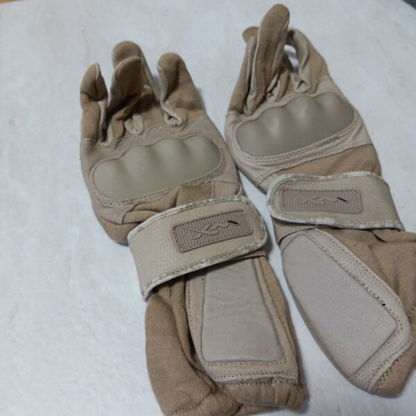 沖縄 米軍放出品 米軍実物 Wiley X TAG-1 タクティカルグローブ Mサイズ TAN 手袋MILITARY 11